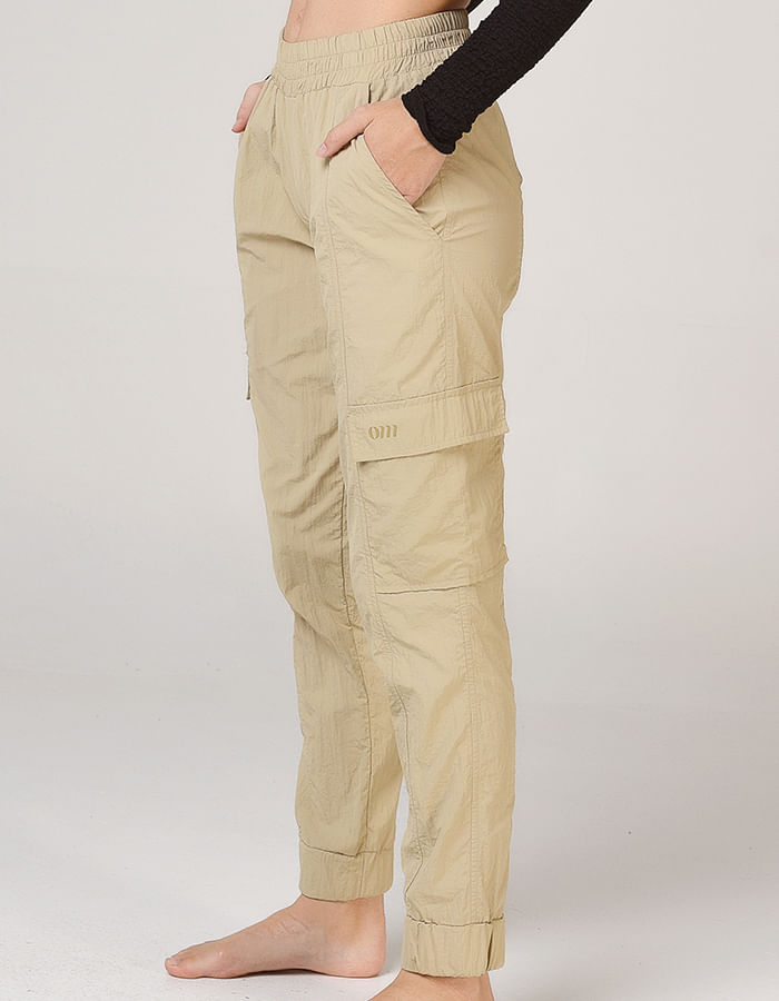 24IOMM210002-PANTALON-TREMELLA_Beige_02