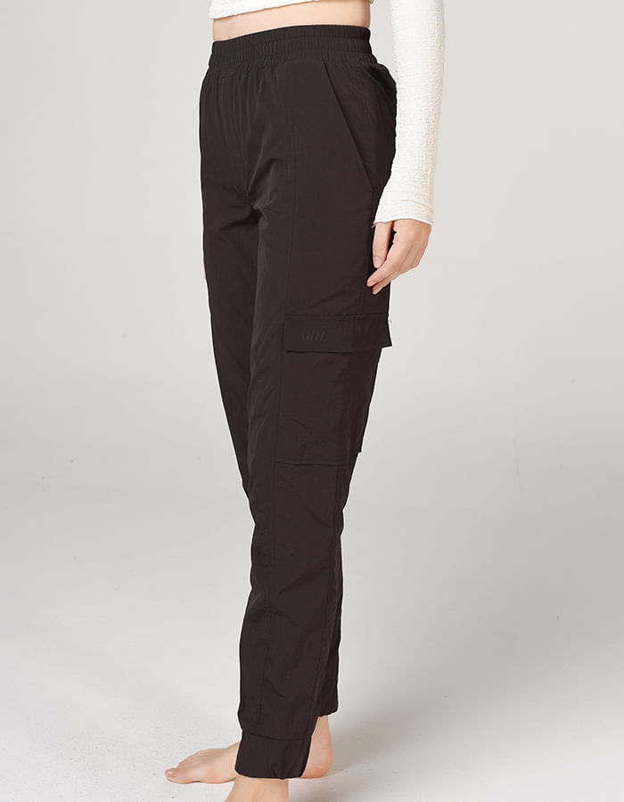 24IOMM210002-PANTALON-TREMELLA_Negro_02