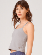 MUSCULOSA-OCASO-Gris-claro