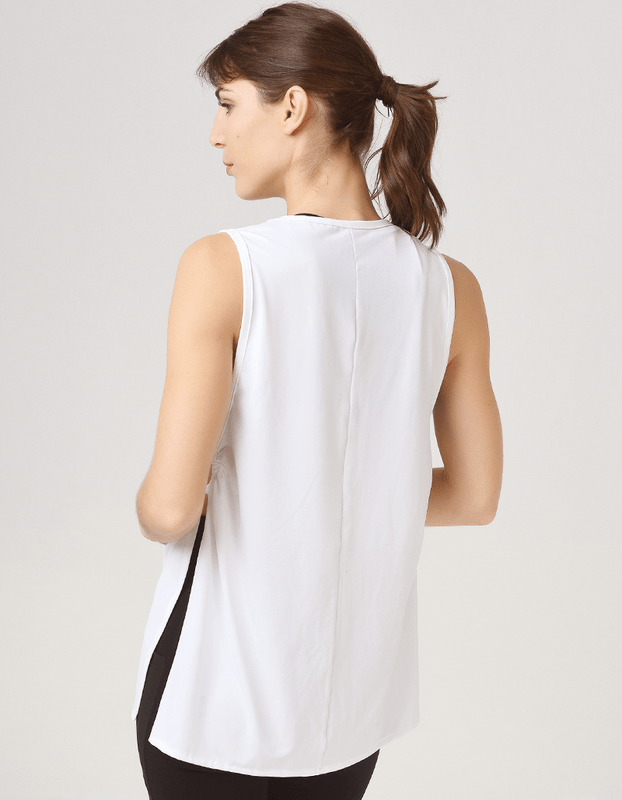 MUSCULOSA ORBITA blanco