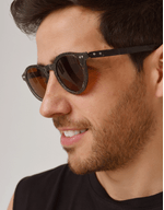 LENTES-DE-SOL-HARDWOOD-Negro