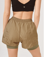 SHORT-YANG-verde-seco