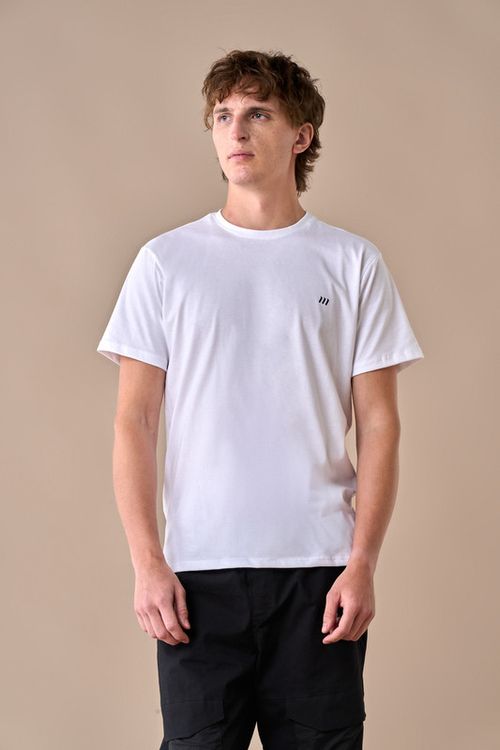 Remera Nube Estampada