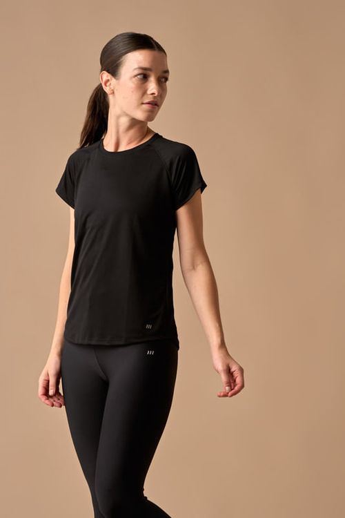 Remera Curved