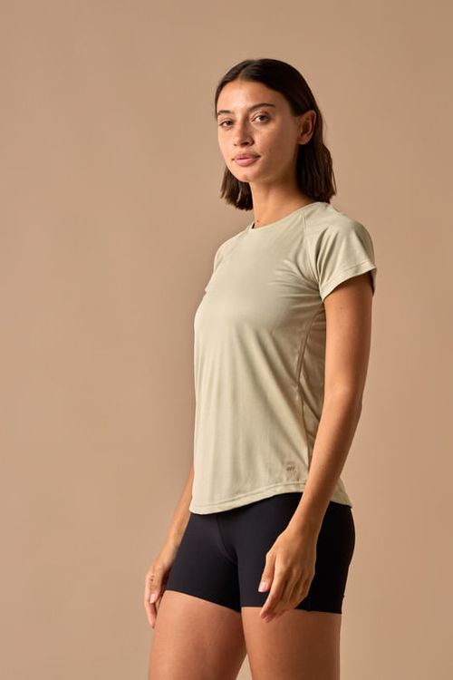 Remera Curved